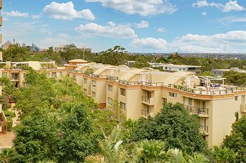 Wyndel Apartments - Shoremark - Accommodation Mermaid Beach 1