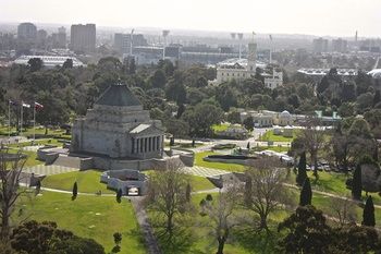 Apartments Melbourne Domain - South Melbourne - Accommodation Mermaid Beach 4
