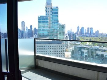 Apartments Melbourne Domain - South Melbourne - Accommodation Mermaid Beach 44