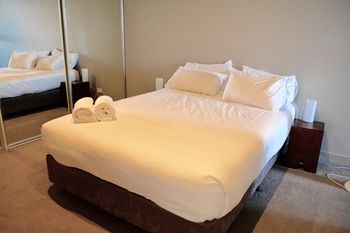 Apartments Melbourne Domain - South Melbourne - Accommodation Mermaid Beach 46