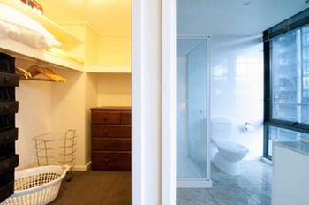 Inner Melbourne Serviced Apartments - Accommodation Mermaid Beach 10