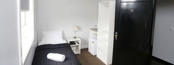 The Lakes Hotel - Accommodation Mermaid Beach 53