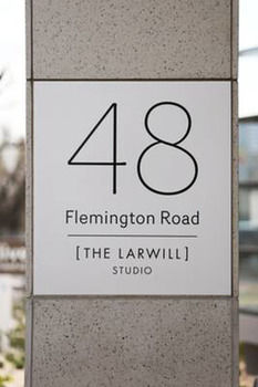 Art Series - The Larwill Studio - Accommodation Mermaid Beach 10