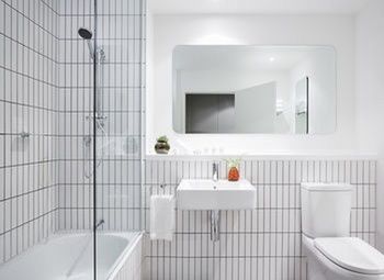 Art Series - The Larwill Studio - Accommodation Mermaid Beach 15