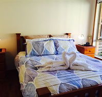 Australian Home Away  East Doncaster Andersons Creek 1 - Accommodation Mermaid Beach