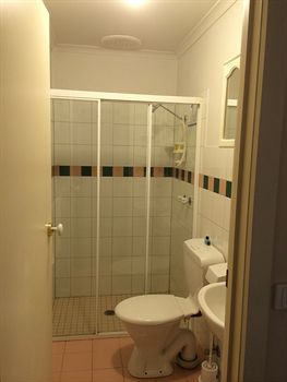 Box Hill Studios At Canterbury Gardens - Accommodation Mermaid Beach 3