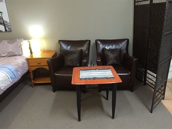 Box Hill Studios At Canterbury Gardens - Accommodation Mermaid Beach 21