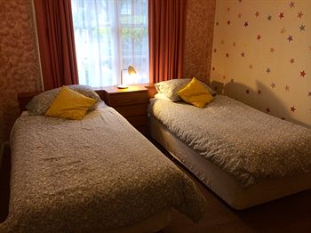 Australian Home Away @ Doncaster Grange Park - Accommodation Mermaid Beach 5