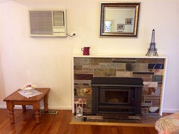 Australian Home Away @ Doncaster Grange Park - Accommodation Mermaid Beach 18