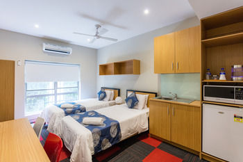 Sydney Student Living - Hostel - Accommodation Mermaid Beach 28