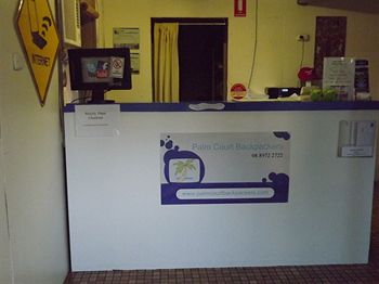 Palm Court Budget Motel Hostel/Backpackers - Accommodation Mermaid Beach 13