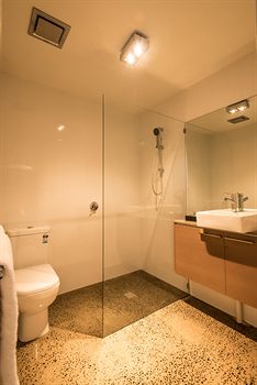 Orange Serviced Apartment - Accommodation Mermaid Beach 0