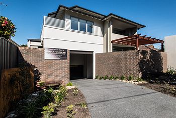 Orange Serviced Apartment - Accommodation Mermaid Beach 7