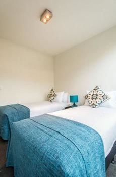 Orange Serviced Apartment - Accommodation Mermaid Beach 13