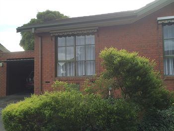 Australian Home Away Doncaster Elgar 2 - Accommodation Mermaid Beach 9