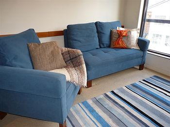 Australian Home Away @ Market Square Melbourne - Accommodation Mermaid Beach 12