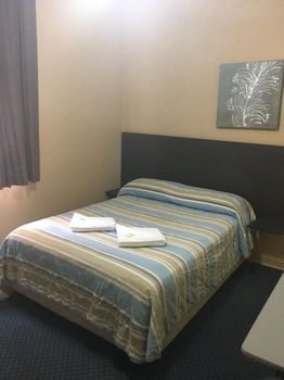 The George Street Hotel - Hostel - Accommodation Mermaid Beach 31
