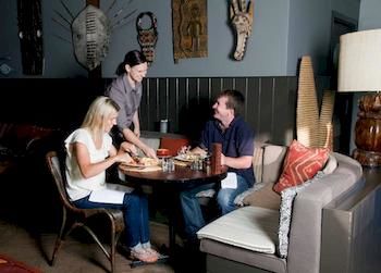 Zoofari Lodge, Taronga Western Plains Zoo - Accommodation Mermaid Beach 11