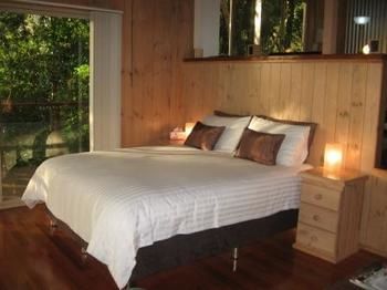 Belle's At Montville - Accommodation Mermaid Beach 11