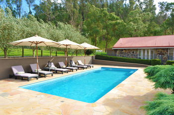 Araluen Villas - Accommodation Mermaid Beach 5