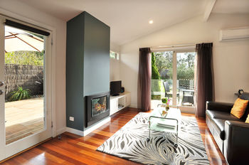 Araluen Villas - Accommodation Mermaid Beach 7