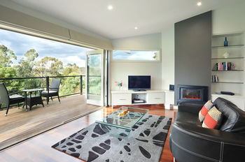 Araluen Villas - Accommodation Mermaid Beach 12