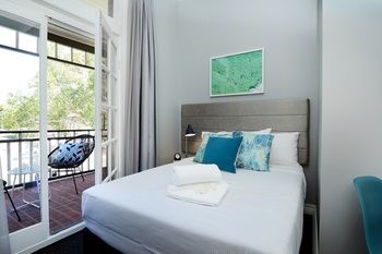 Alison Lodge - Accommodation Mermaid Beach 17