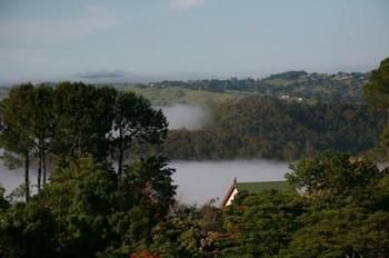 Montville Misty View Cottages - Accommodation Mermaid Beach 9