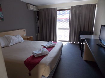 Currimundi Hotel Motel - Accommodation Mermaid Beach 7
