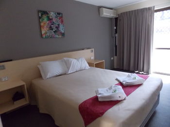 Currimundi Hotel Motel - Accommodation Mermaid Beach 8