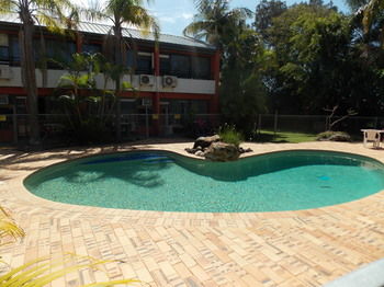 Currimundi Hotel Motel - Accommodation Mermaid Beach 13