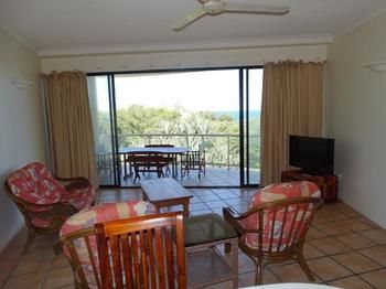 Costa Bella Apartments - Accommodation Mermaid Beach 6