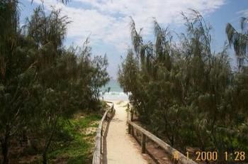 Costa Bella Apartments - Accommodation Mermaid Beach 7