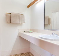 Forresters Beach Resort - Accommodation Mermaid Beach