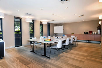 Quest Mascot Serviced Apartments - Accommodation Mermaid Beach 7