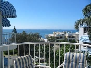 Estoril On Moffat - Accommodation Mermaid Beach 1