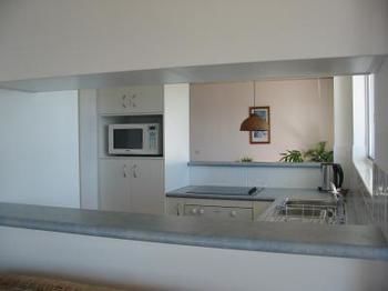 Estoril On Moffat - Accommodation Mermaid Beach 5