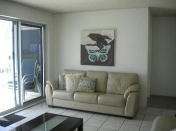 Estoril On Moffat - Accommodation Mermaid Beach 9