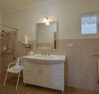 Cadman Motor Inn amp Apartments - Accommodation Mermaid Beach