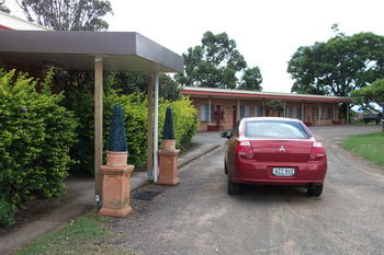 Hilldrop Motor Inn - Accommodation Mermaid Beach 18