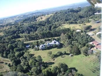 The Spotted Chook - Accommodation Mermaid Beach 2