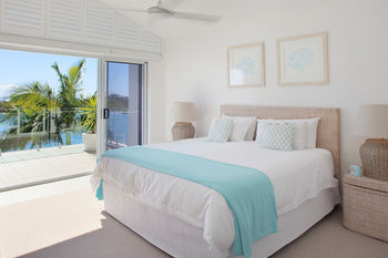 Noosa Quays - Accommodation Mermaid Beach 8
