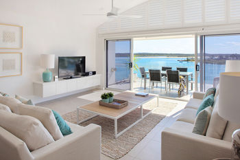 Noosa Quays - Accommodation Mermaid Beach 10