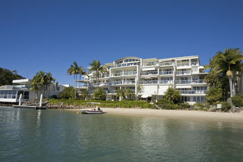 Noosa Quays - Accommodation Mermaid Beach 11