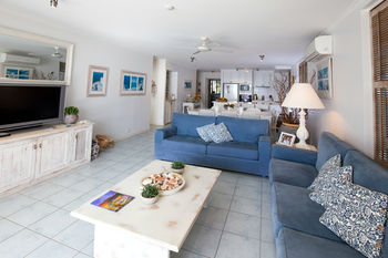 Noosa Quays - Accommodation Mermaid Beach 17