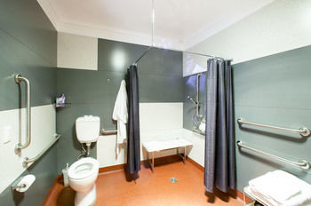 The Retreat At Froog-Moore Park - Accommodation Mermaid Beach 29