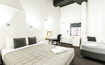 Airport Hotel Sydney - Accommodation Mermaid Beach 9