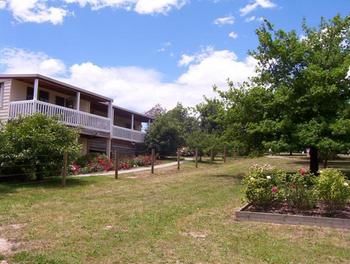 Yarraglen BnB - Accommodation Mermaid Beach 9