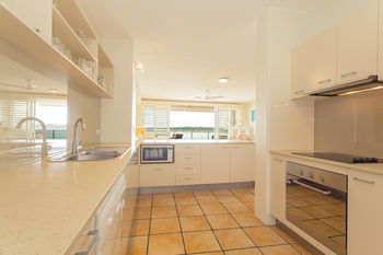 Las Rias - Accommodation Mermaid Beach 12
