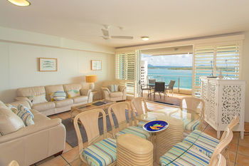 Las Rias - Accommodation Mermaid Beach 13